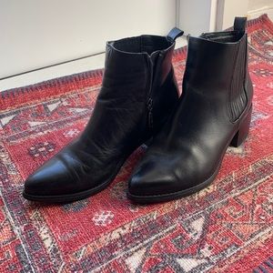 Blondo waterproof boots. Sz 8